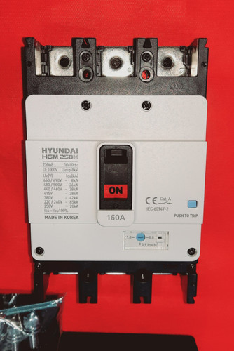 کلید اتوماتیک هیوندا الکتریک