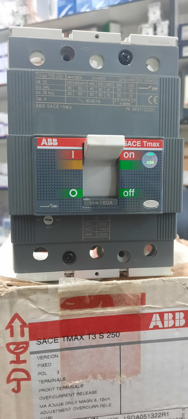 کلید اتوماتیک ۱۶۰ قابل تنظیم ABB