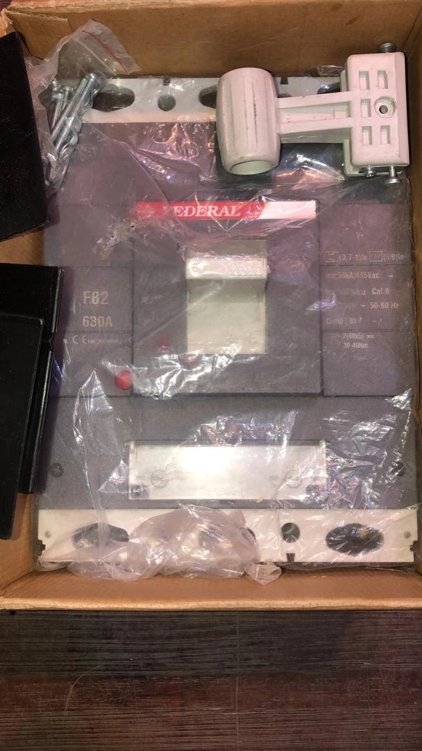 کلید اتوماتیک 630 قابل تنظیم