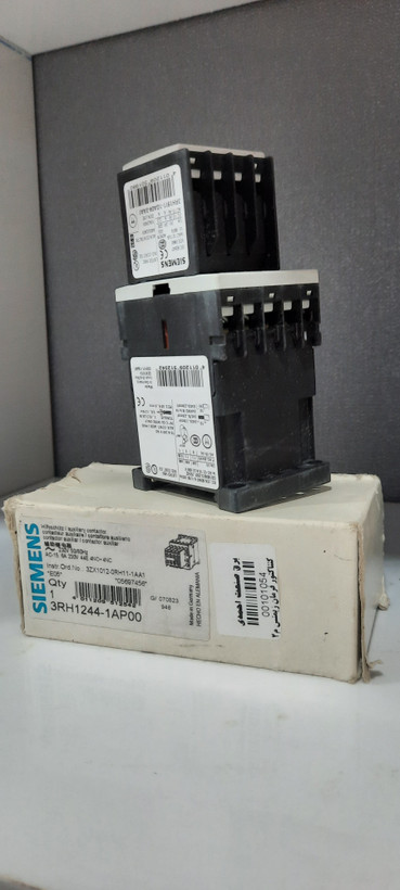کنتاکتور فرمان زیمنس 4NO+4NC-24V-DC مدل 3RH1244-1BB40