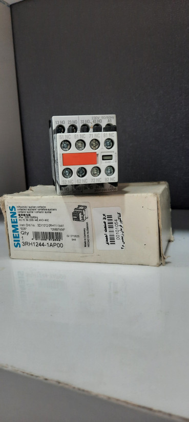 کنتاکتور فرمان زیمنس 4NO+4NC-24V-DC مدل 3RH1244-1BB40