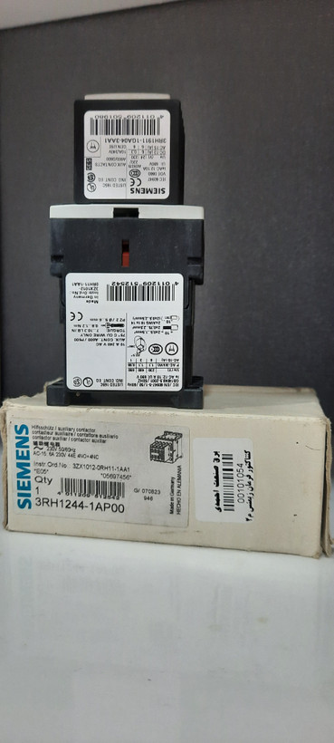 کنتاکتور فرمان زیمنس 4NO+4NC-24V-DC مدل 3RH1244-1BB40