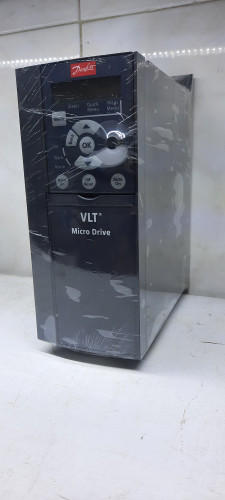 اینورتر 7.5 کیلو وات دانفوس