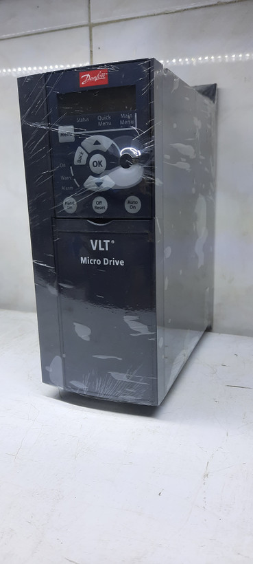 اینورتر 7.5 کیلو وات دانفوس