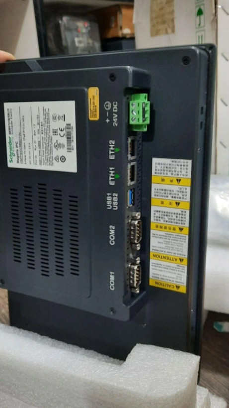 HMI صفحه نمایش لمسی ۱۰ اینچ اشنایدر HMIPSOC552D1W01