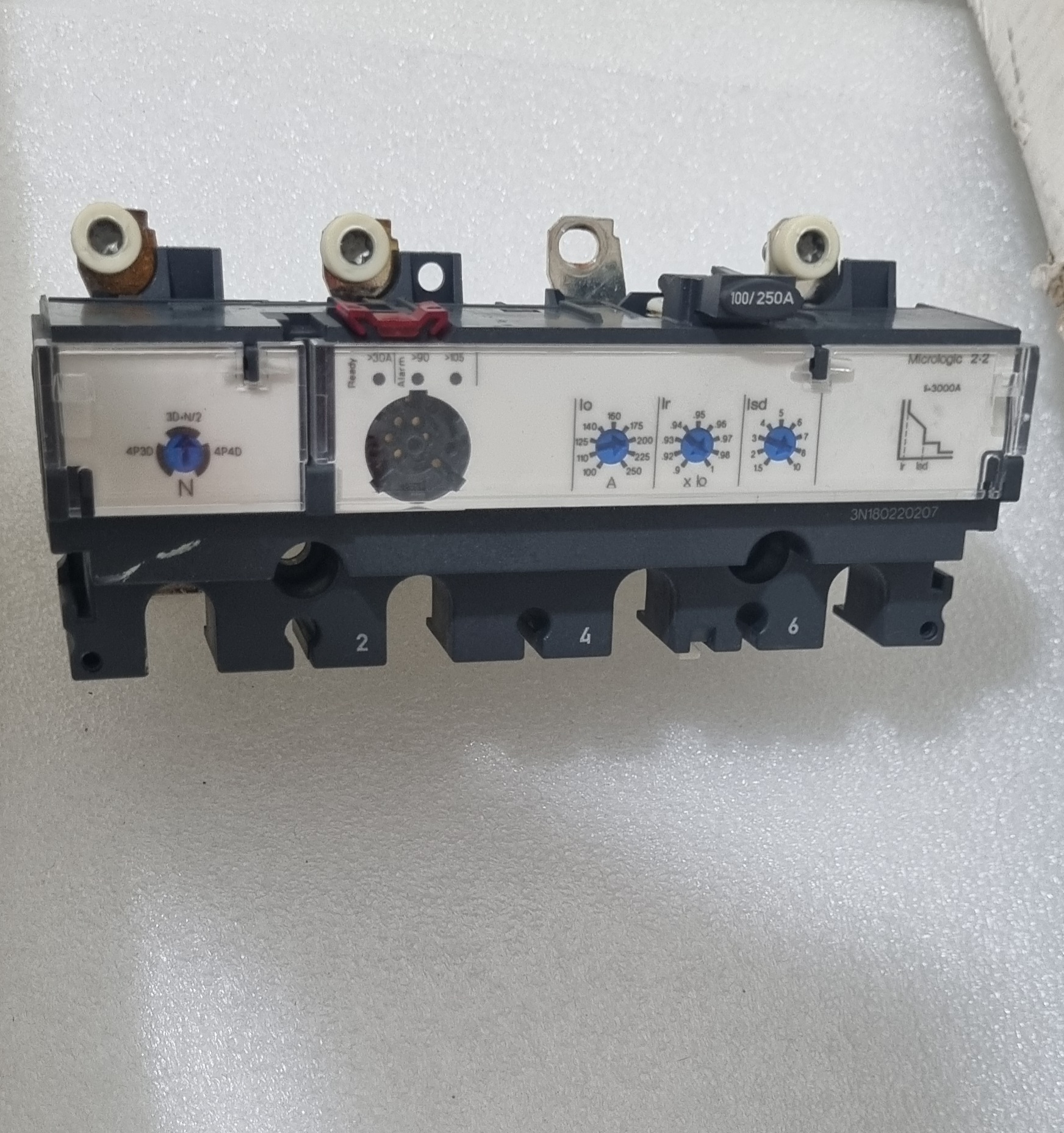 میکرولاجیک ۴پل اشنایدر