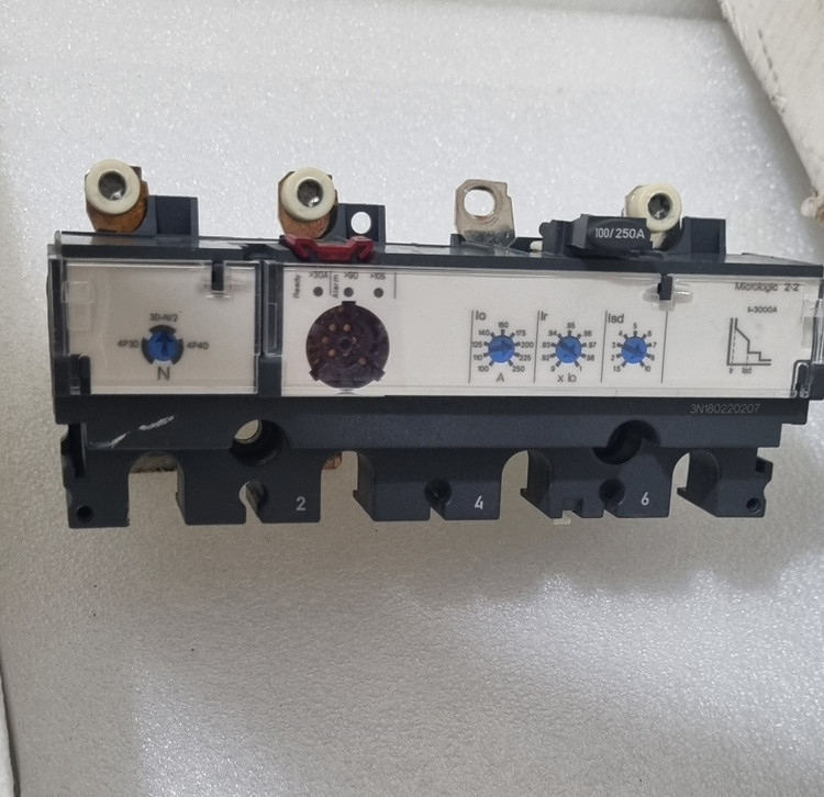 میکرولاجیک کلید اتوماتیک 4پل micrologic اشنایدر الکتریک 100/160/250