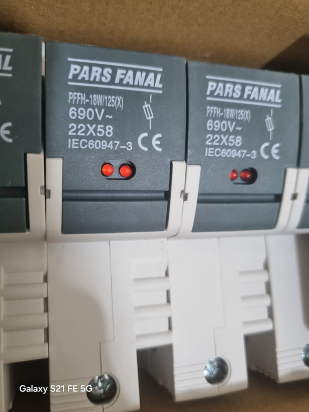 سکسیونر تک پل یا پایه فیوز 22x58 پارس فانال مدل PFFH-18W/125(X)-1P